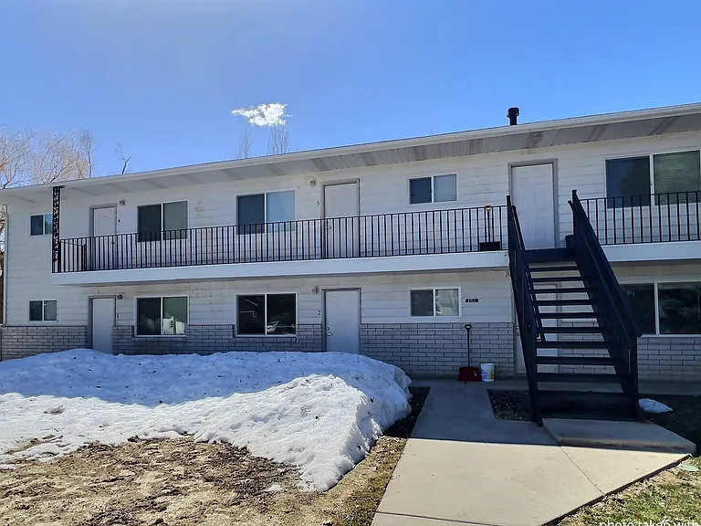 151 N 300 W #3 — Photo 10