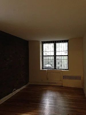 Rented by ELK Investors | media 16