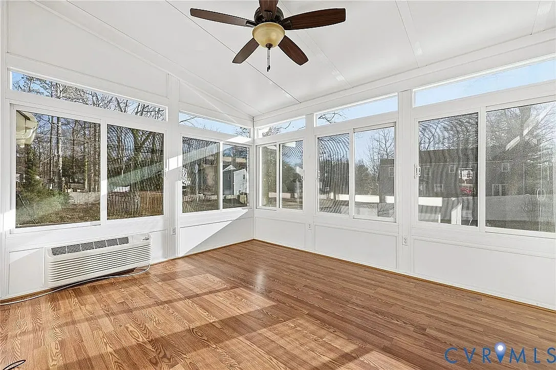 4 bed, 1750 sqft, $2,650 — Photo 4