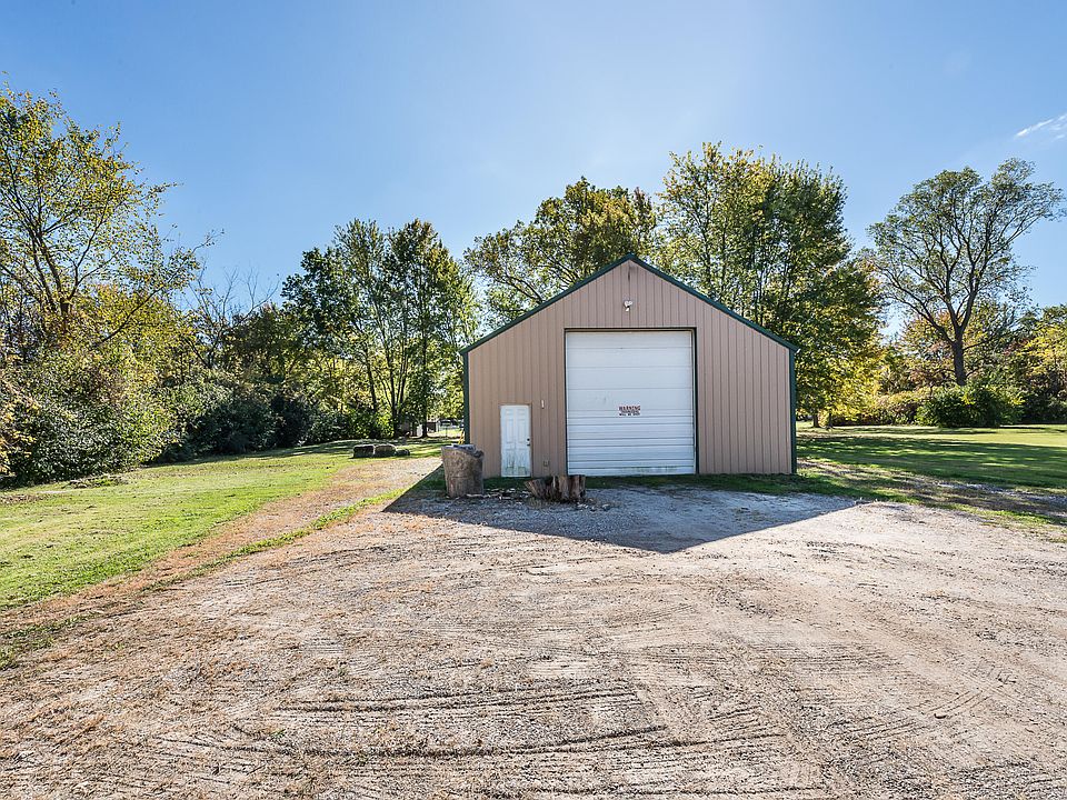 43733 Crowley Rd, Van Buren Township, MI 48111 | Zillow