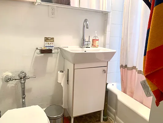 Rented by Alpha Properties NYC I LLC | media 12