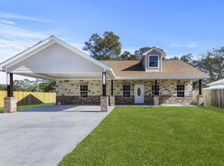 901 Fenner Ave, Cleveland, TX 77327