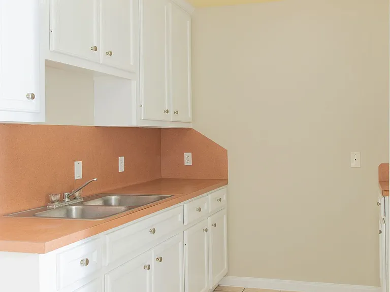 2530 Aldon St — Photo 31