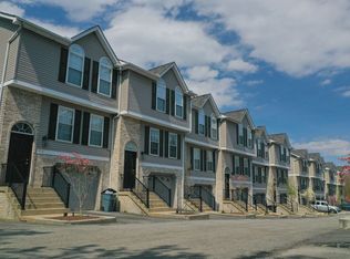 102 Katerina Dr, Monaca, PA 15061