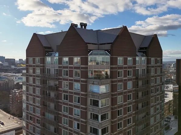 8 Museum Way APT 2304, Cambridge, MA 02141