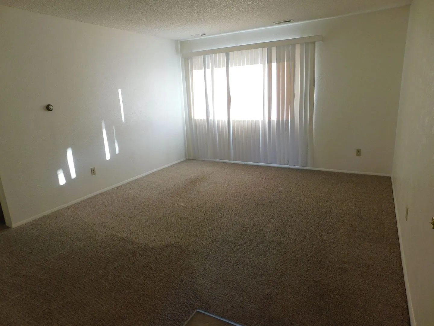 477 32 1/8 Road — Photo 3