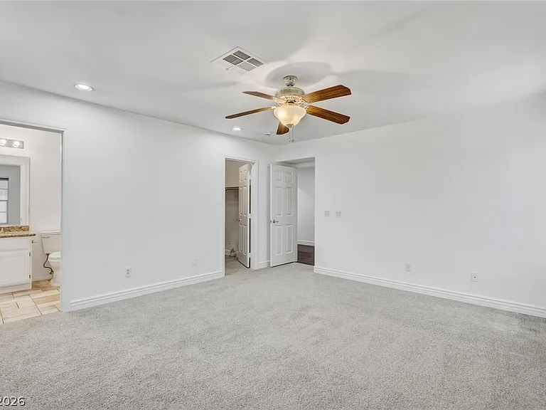 3034 Carbondale St — Photo 31