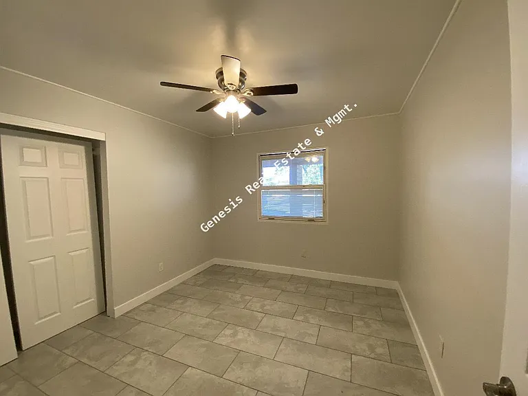 7720 E David Dr — Photo 6