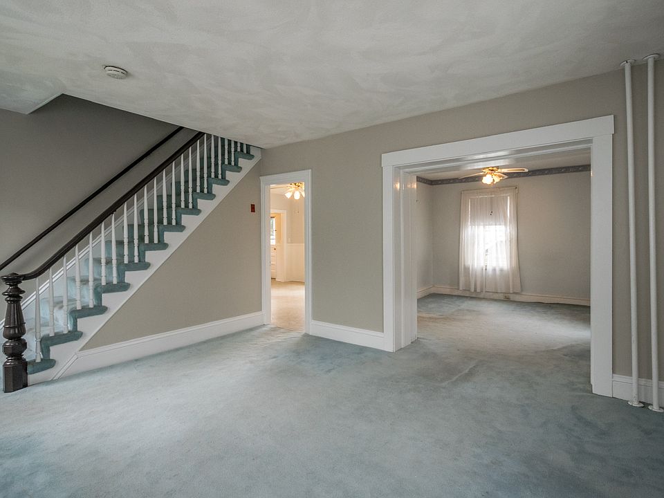 1st image of 56 Railroad Ave