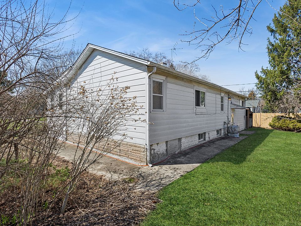1st image of 4607 Dumoulin Ave
