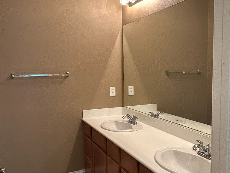 10709 Desert View Pl — Photo 21