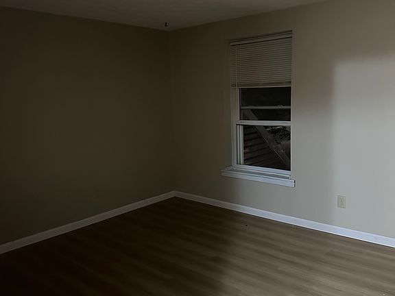 2nd image of 114 E Ticonderoga Dr