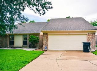 3515 Golders Green Dr, Houston, TX 77082