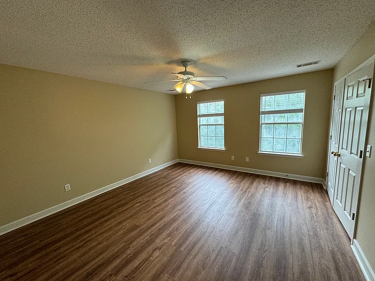 15 Pinnacle Valley Rd — Photo 14