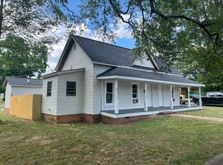 401 C St, Cherryville, NC 28021