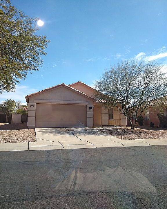 1st image of 4711 N 92nd Dr
