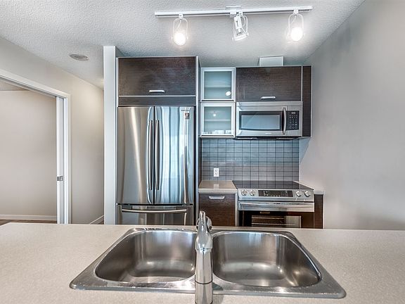 2nd image of 13688 100th Ave #2703