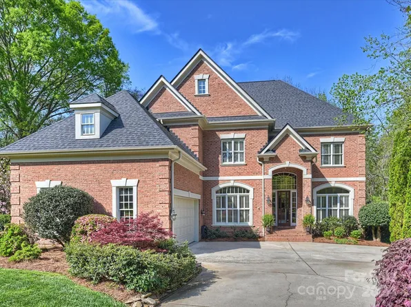 8627 Tullamore Park Cir, Charlotte, NC 28226
