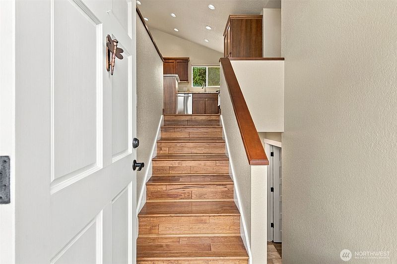 5th image of 13823 SE 142nd Street