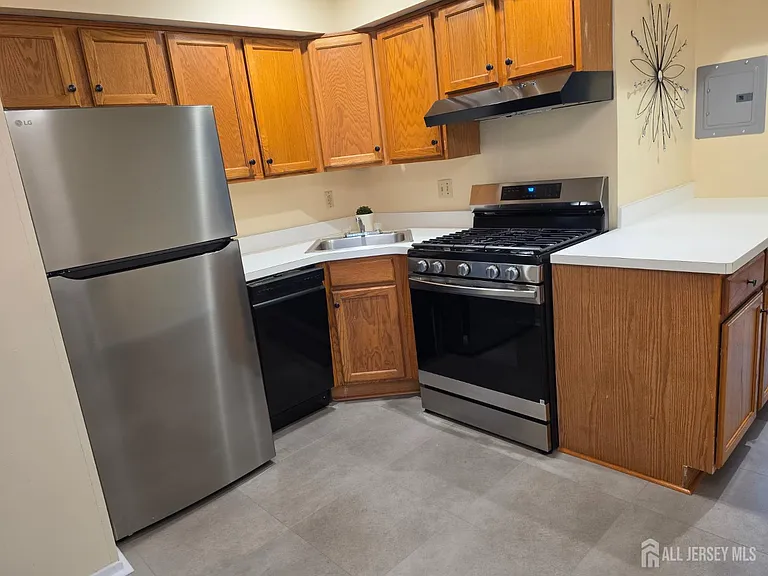 18 Judson St #1A — Photo 12