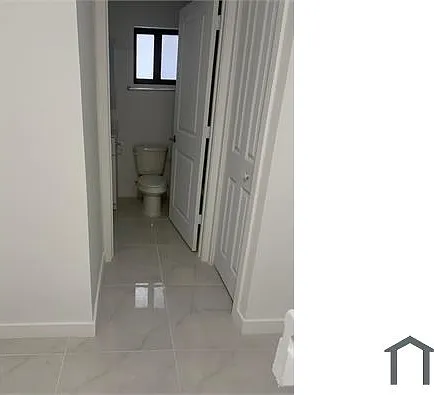 3 bed, 1400 sqft, $2,500 — Photo 4