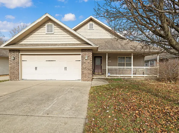 1221 E Mcclernon Street, Springfield, MO 65803