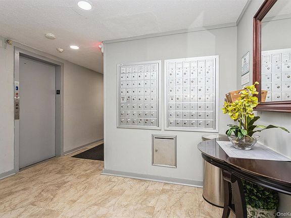 4th image of 325 King Street #3I