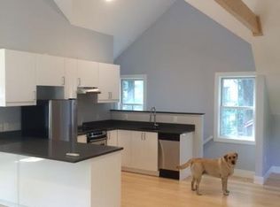 24 Beech St, Rhinebeck, NY 12572