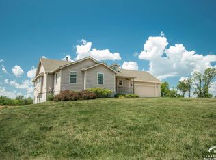 2675 Clark Rd, Grantville, KS 66429