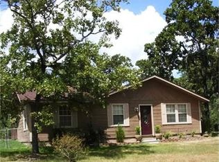129 Maple Leaf, Onalaska, TX 77360