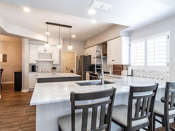 4th image of 7325 W ALEXANDRIA Way