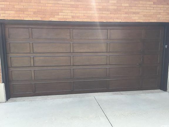 4th image of 2100 E Atkin Ave
