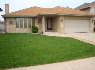 10832 Lockwood Ave, Oak Lawn, IL 60453