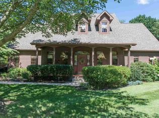 3910 S Deerfield Dr, Bloomington, IN 47401