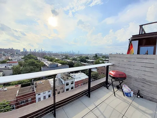 Rented by Rennit Inc. | media 33