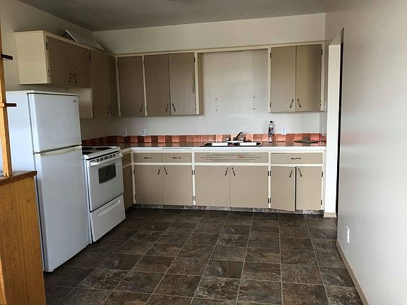 4th image of 10126 104th Ave #5
