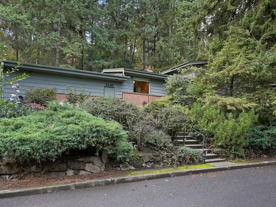 1st image of 2446 E Glenn Ct