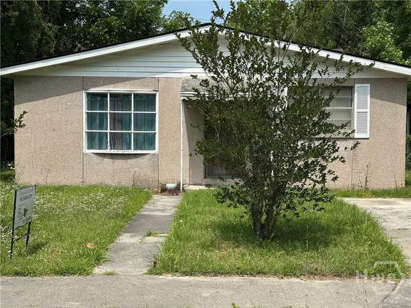 909 Googe Street, Savannah, GA 31415