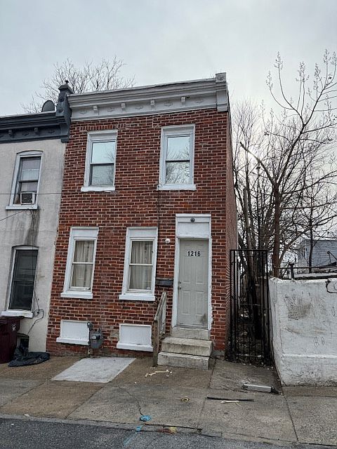 1st image of 1216 Conrad St