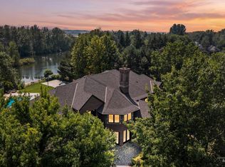 9533 W Pebble Brook Ln, Garden City, ID 83714