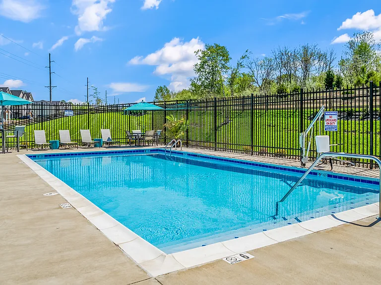 Winding Springs| Pool area