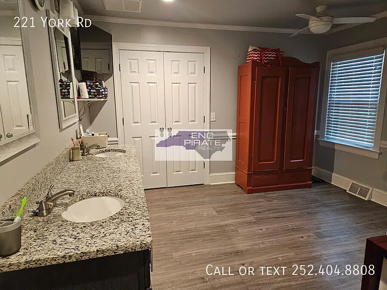 221 York Rd — Photo 16