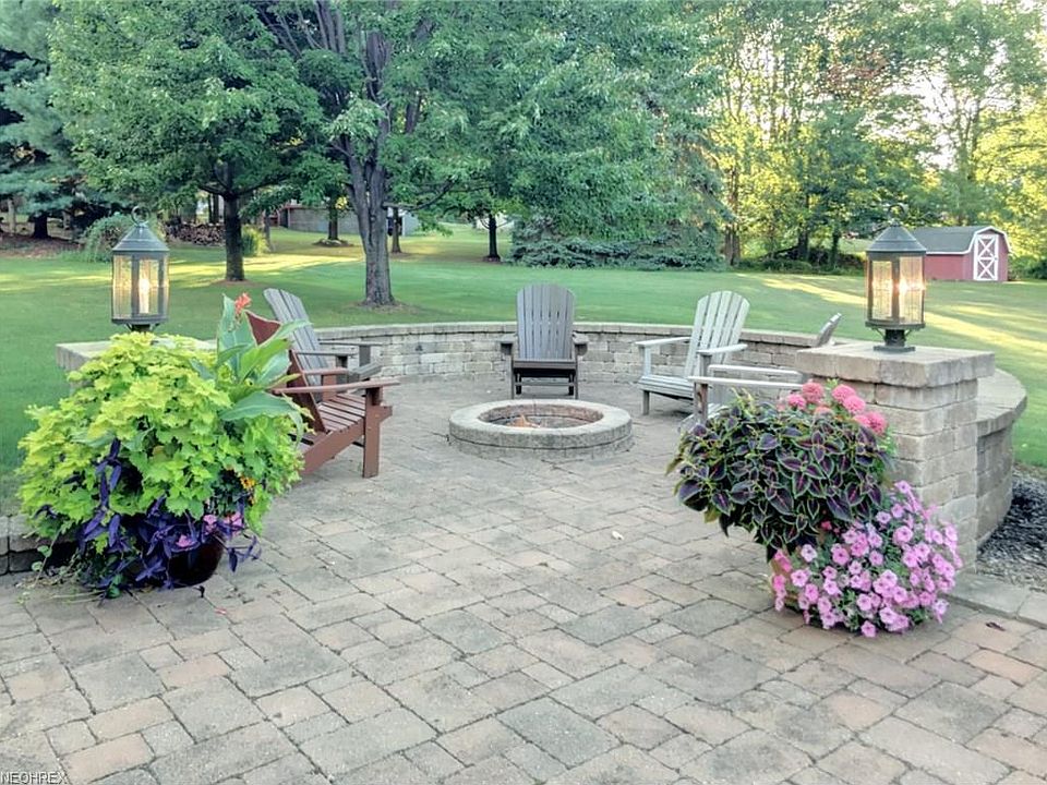 2nd image of 1356 Harmony Dr