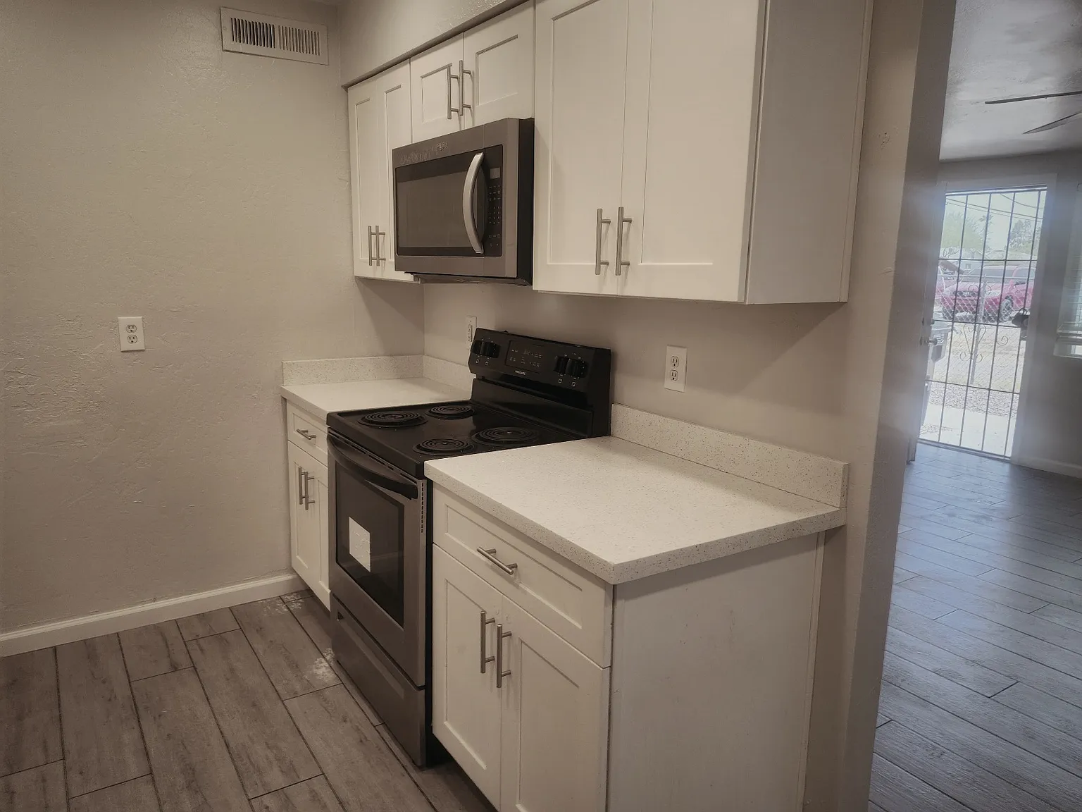 2 bed, 780 sqft, $1,175 — Photo 4