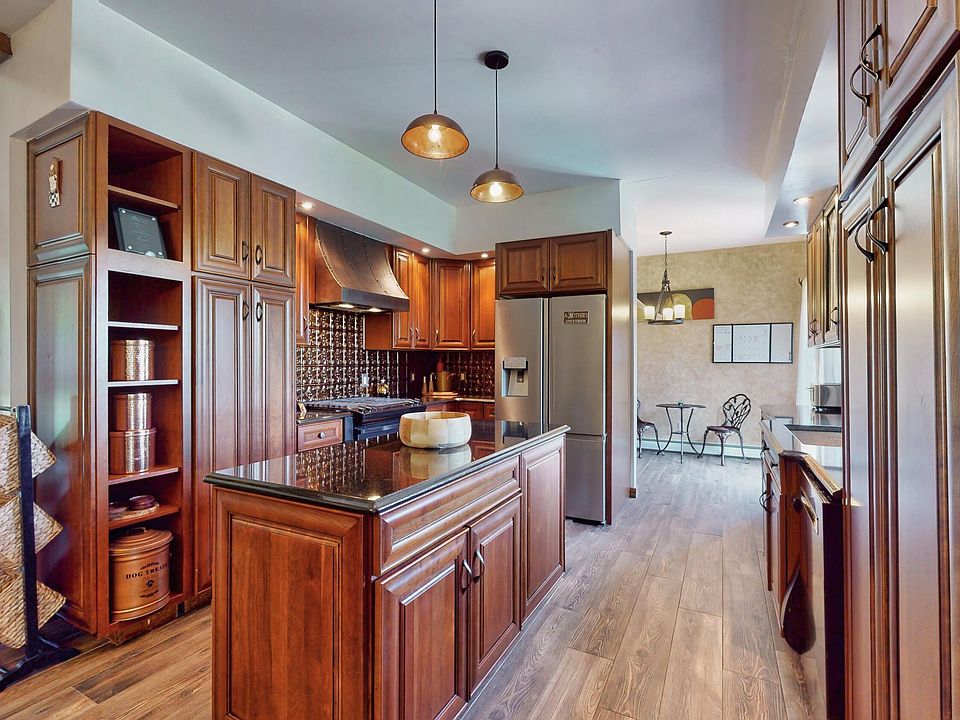 196 Raymondskill Rd, Milford, PA 18337 Zillow