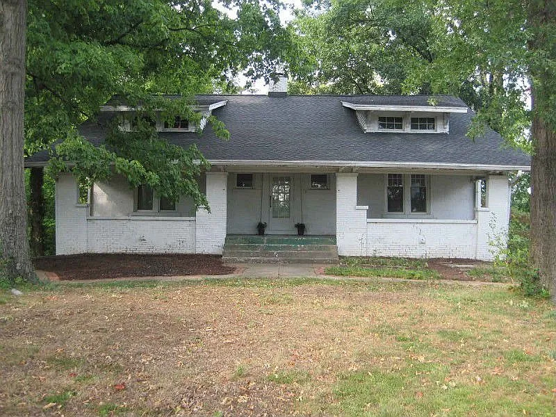3609 Stringtown Rd photo 1