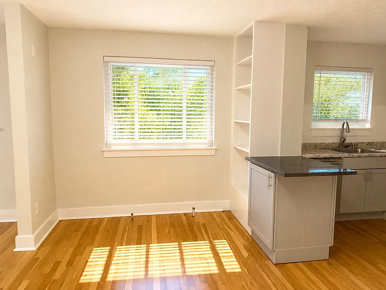 110 Newburn Dr #3 — Photo 8