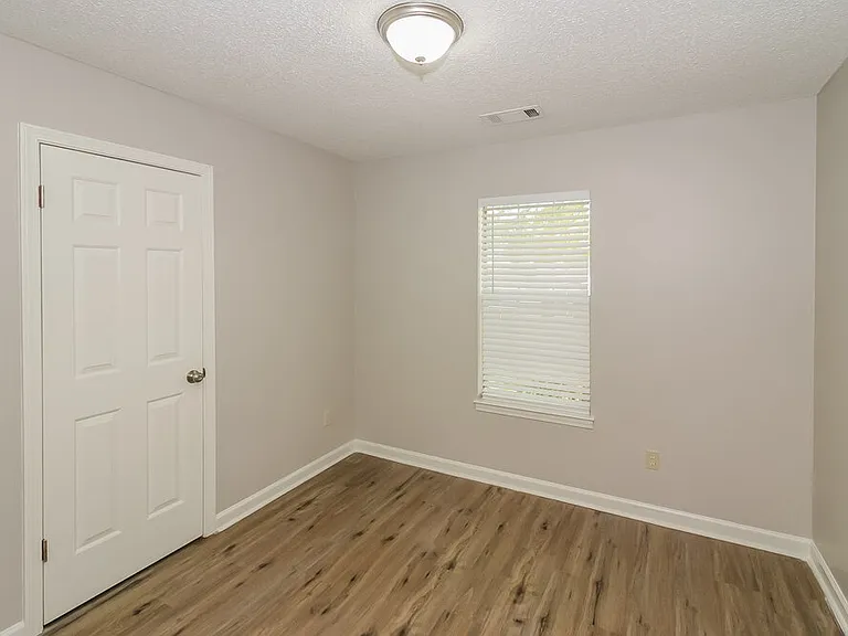 6640 Elmore Ridge Ln — Photo 12