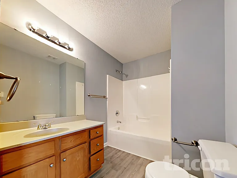 2672 Thistle Brook Dr — Photo 15