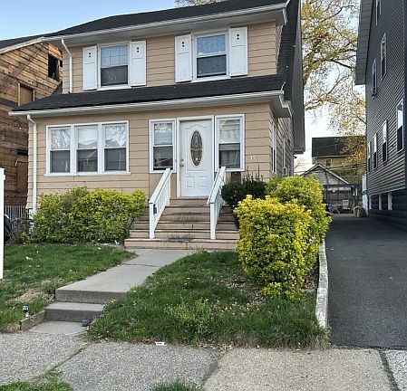 5th image of 39 Wayne Ave